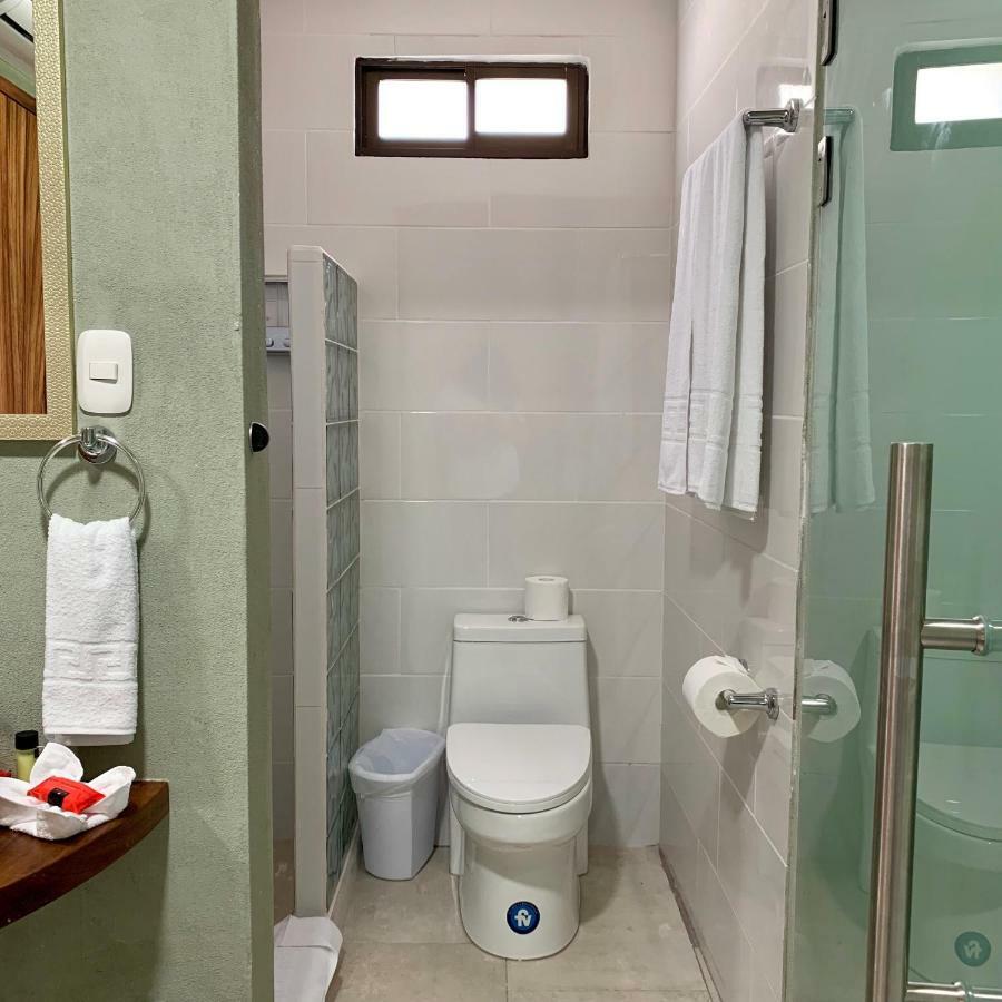 Karahe Beach Hotel Мануэль-Антонио Экстерьер фото
